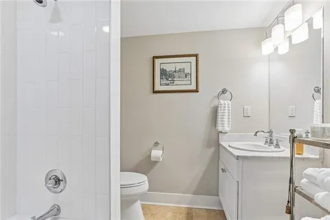 $345,000 | 1430 Jackson Avenue, Unit 402, New Orleans, LA 70130