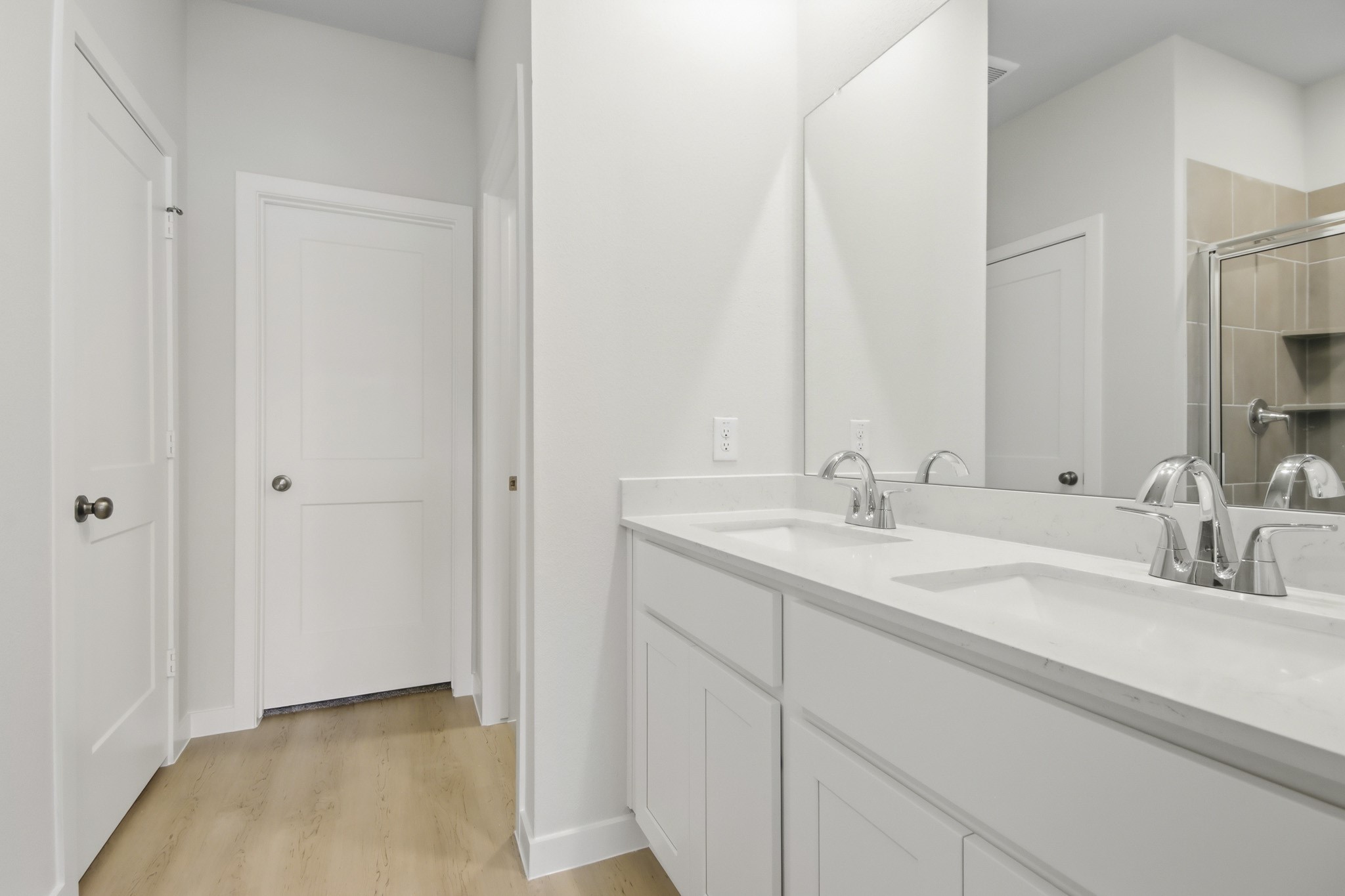 9728 Caney Bend Road Conroe, TX 77303 - Photo 11 of 25 Gallery Image 11