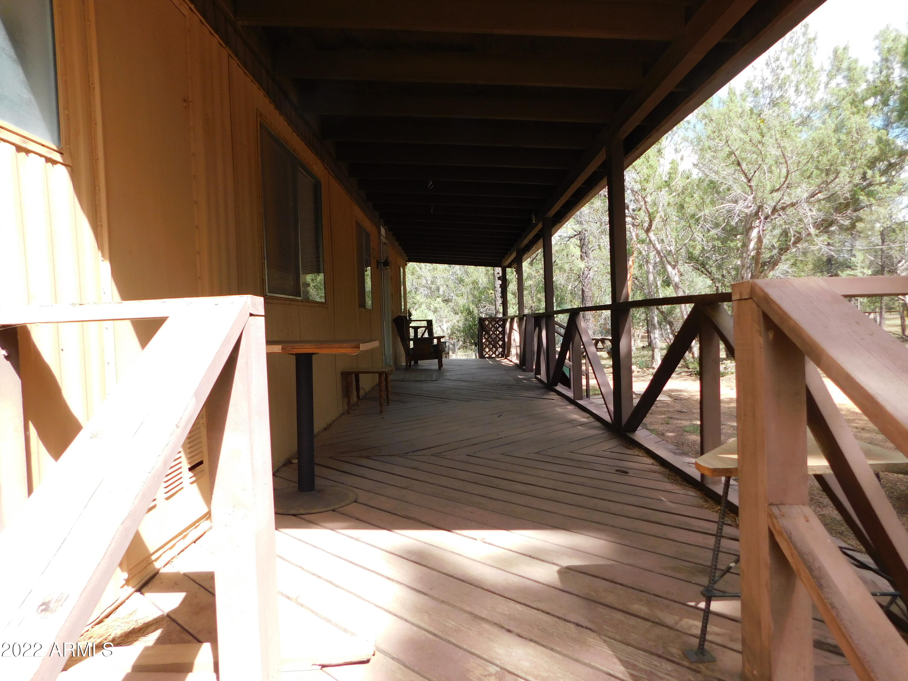 2881 Wahoo Road Overgaard, AZ 85933 - Photo 3 of 30 2016-01-01 00.00.00-74