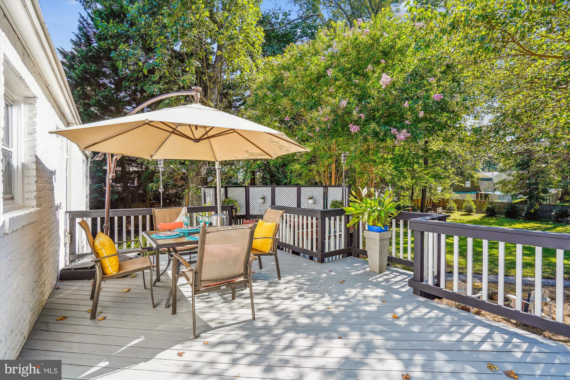 5742 Rolling Road Burke, VA 22015 - Photo 6 of 53 a outdoor view with a sitting space