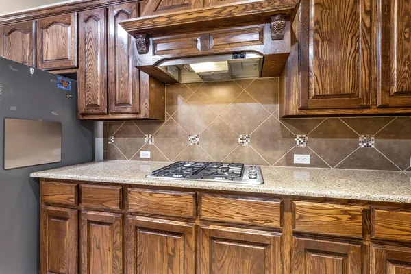 $2,900 | 912 Boerne Street, McKinney, TX 75072