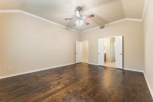 $2,900 | 912 Boerne Street, McKinney, TX 75072