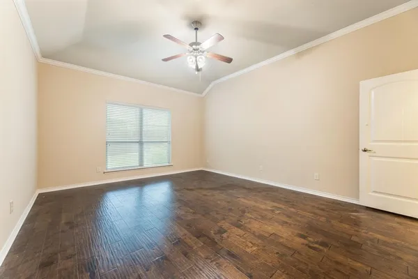 $2,900 | 912 Boerne Street, McKinney, TX 75072