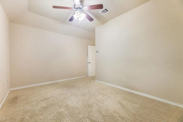 $2,900 | 912 Boerne Street, McKinney, TX 75072