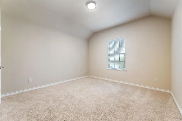 $2,900 | 912 Boerne Street, McKinney, TX 75072