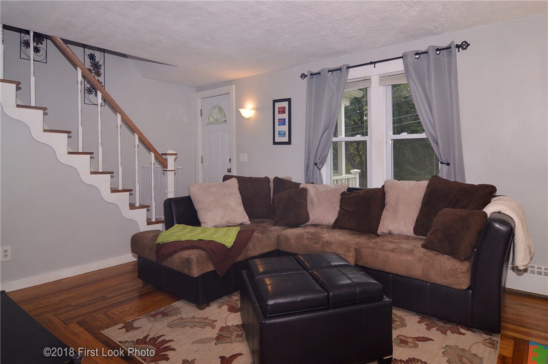 11 Whipple Road Smithfield, RI 02917 - Photo 14 of 31