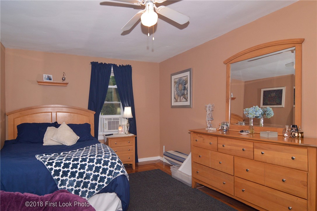 11 Whipple Road Smithfield, RI 02917 - Photo 20 of 31