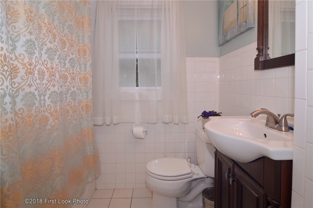 11 Whipple Road Smithfield, RI 02917 - Photo 23 of 31