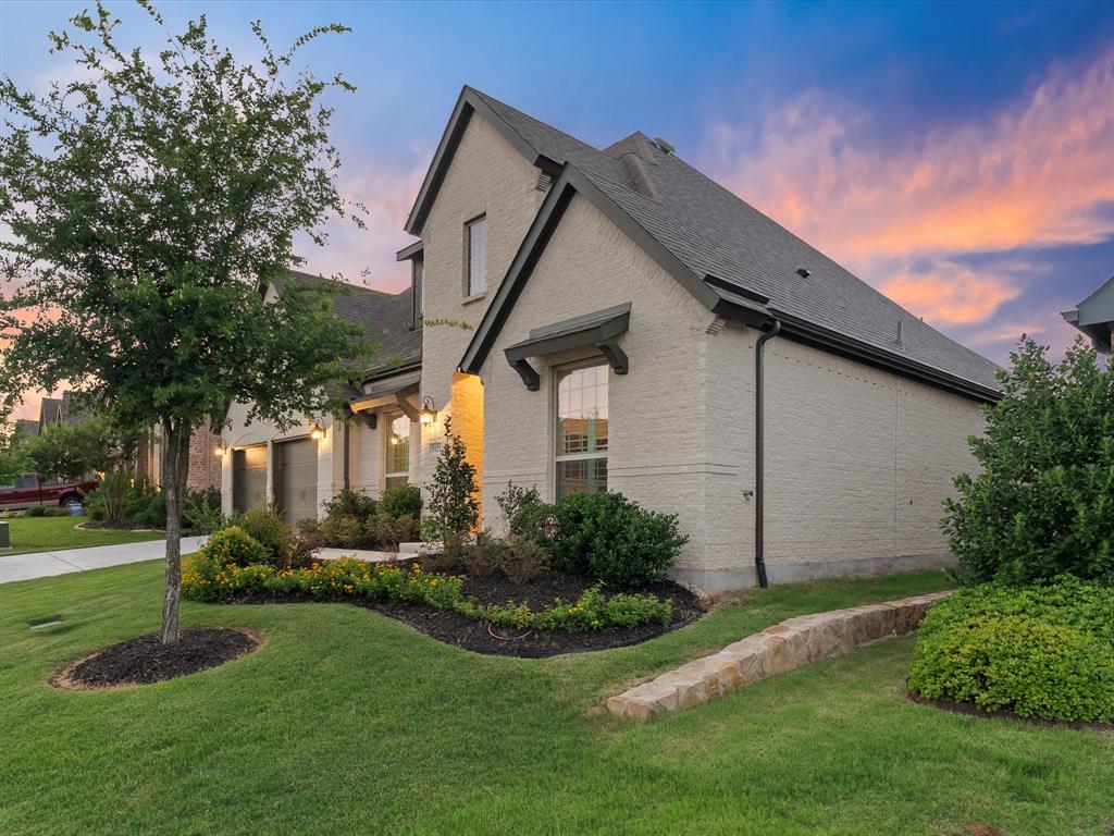 9421 Excursion Drive Oak Point, TX 75068 - Photo 3 of 40