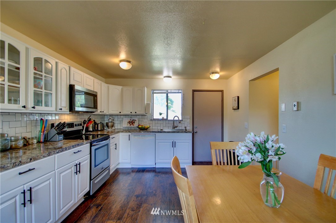 712 Rita Street Sedro-Woolley, WA 98284 - Photo 14 of 31 Gallery Image 14