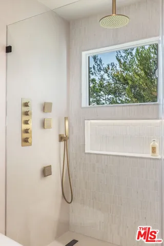 $29,000 | 8300 Grand View Drive, Los Angeles, CA 90046