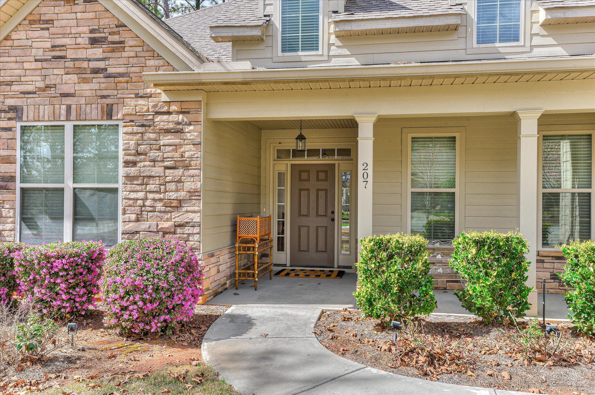 207 Ivy Court McCormick, SC 29835 - Photo 2 of 44 front porch