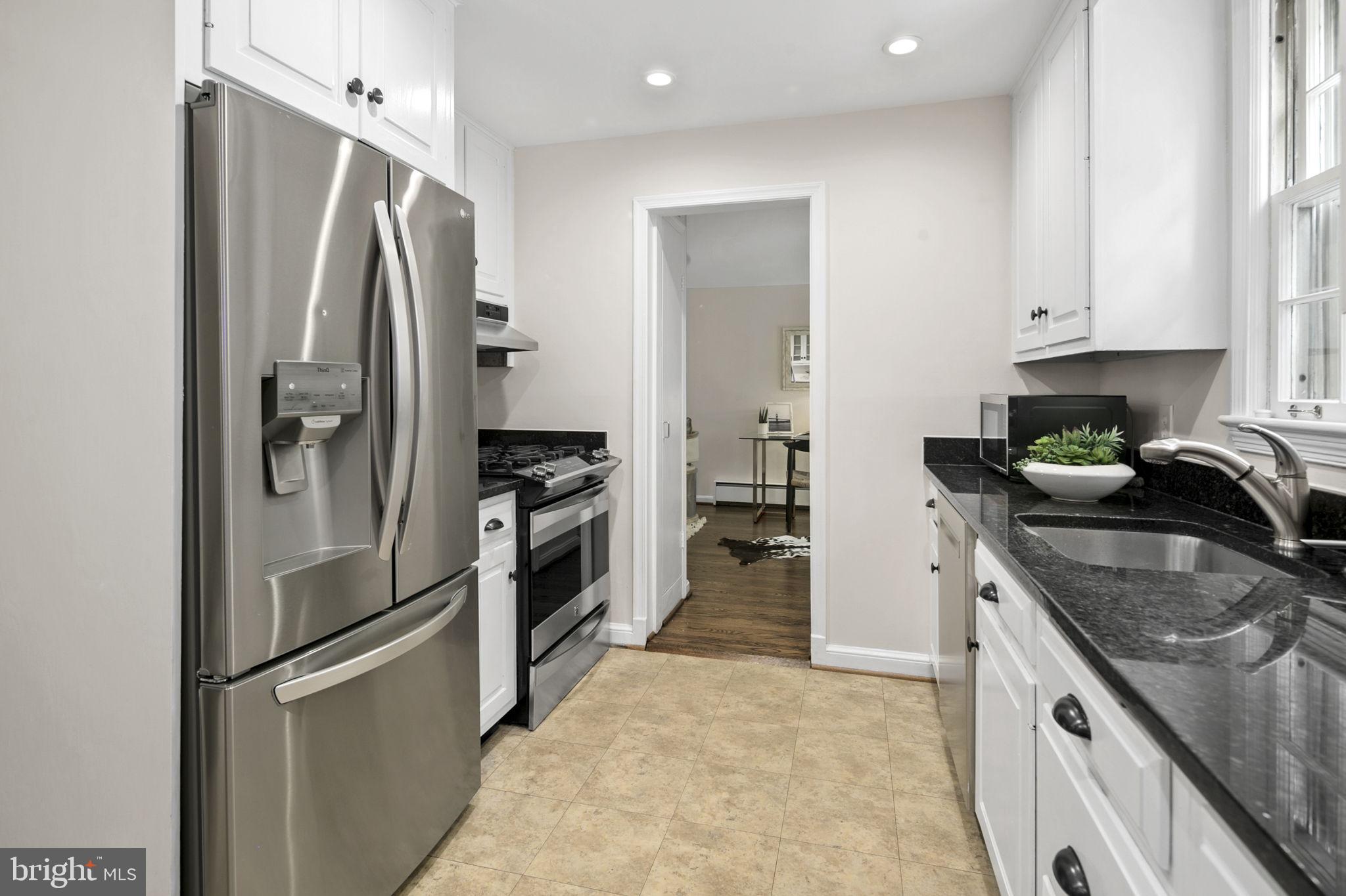 114 Sunnyside Road Silver Spring, MD 20910 - Photo 15 of 45 Stainless appliances