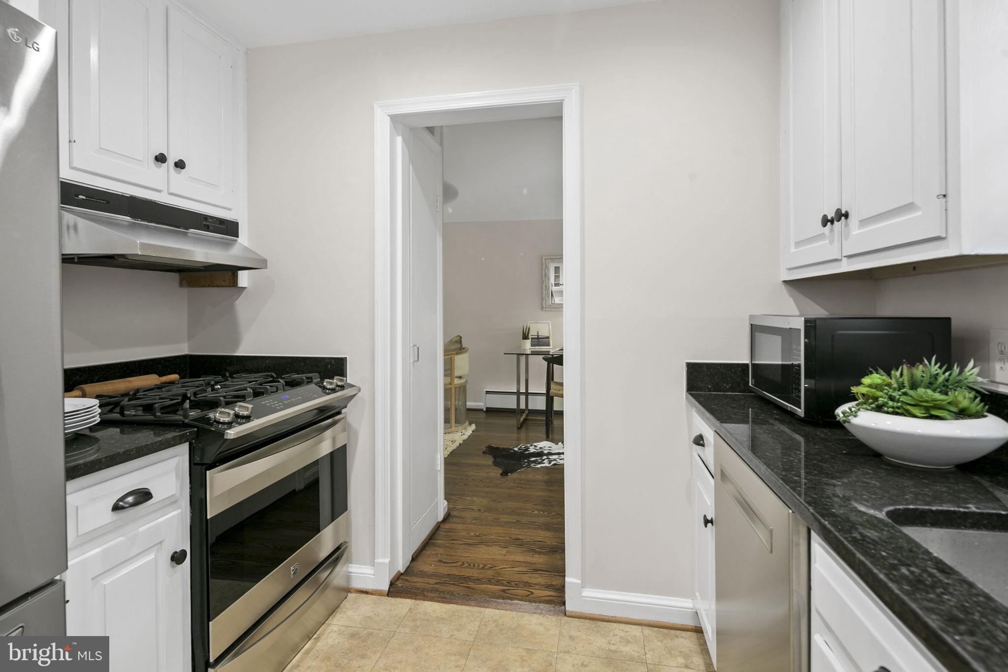 114 Sunnyside Road Silver Spring, MD 20910 - Photo 16 of 45