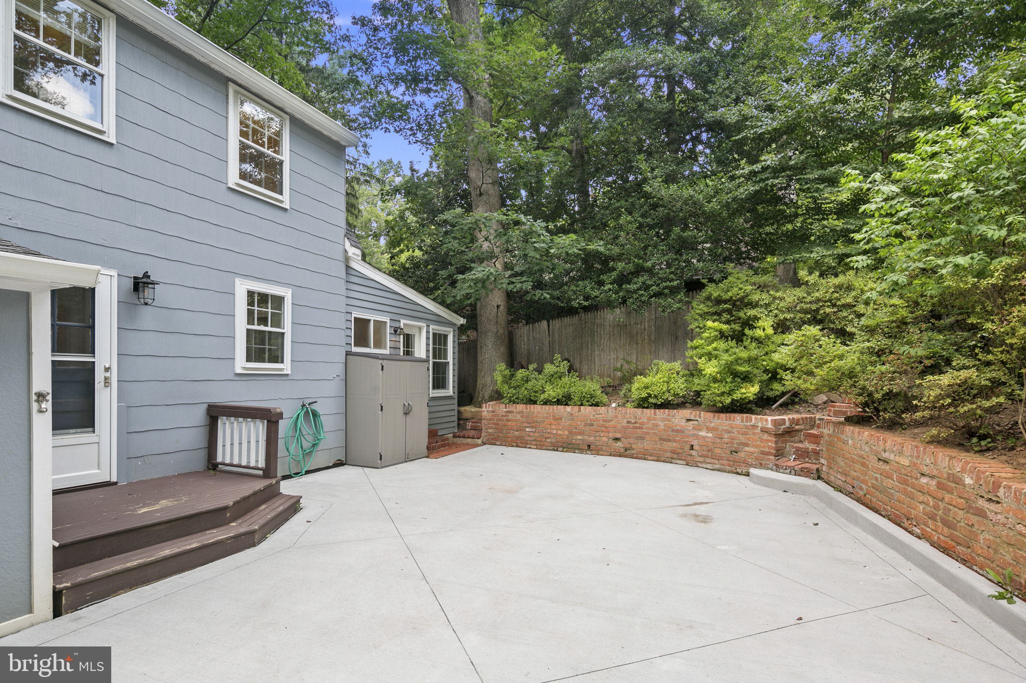 114 Sunnyside Road Silver Spring, MD 20910 - Photo 42 of 45