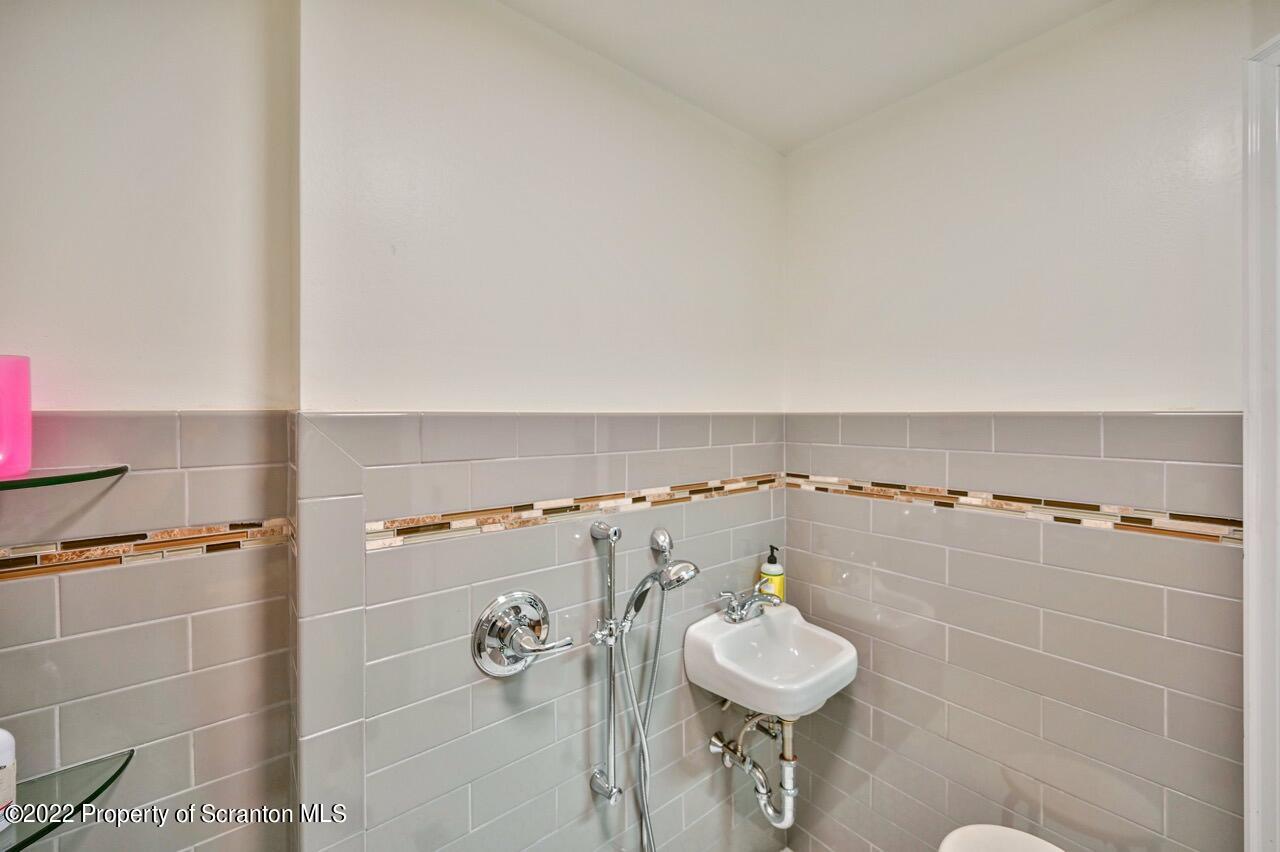 705 Parkview Road Moscow, PA 18444 - Photo 74 of 105 Gallery Image 74