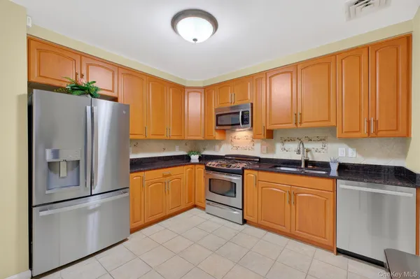 $449,900 | 2 Blair Heights, Unit 3317, Carmel, NY 10512