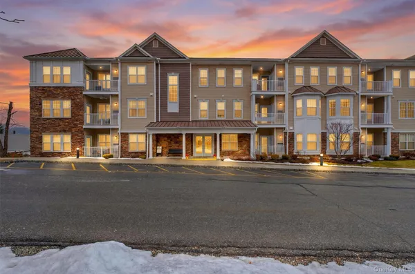 $449,900 | 2 Blair Heights, Unit 3317, Carmel, NY 10512