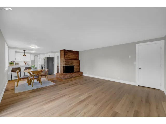 $499,000 | 124 East Anchor Avenue, Eugene, OR 97404