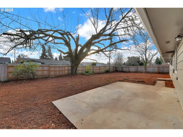 $499,000 | 124 East Anchor Avenue, Eugene, OR 97404