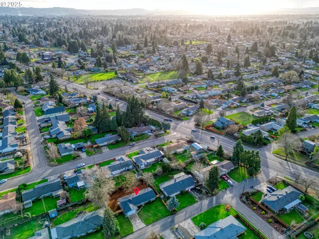 $499,000 | 124 East Anchor Avenue, Eugene, OR 97404