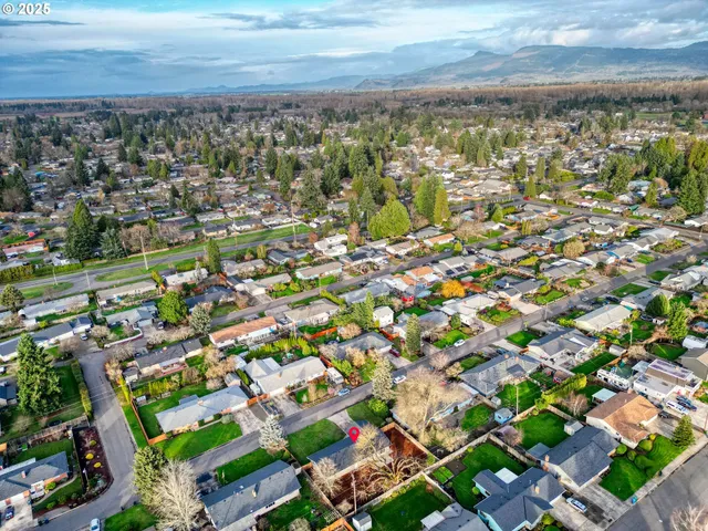 $499,000 | 124 East Anchor Avenue, Eugene, OR 97404