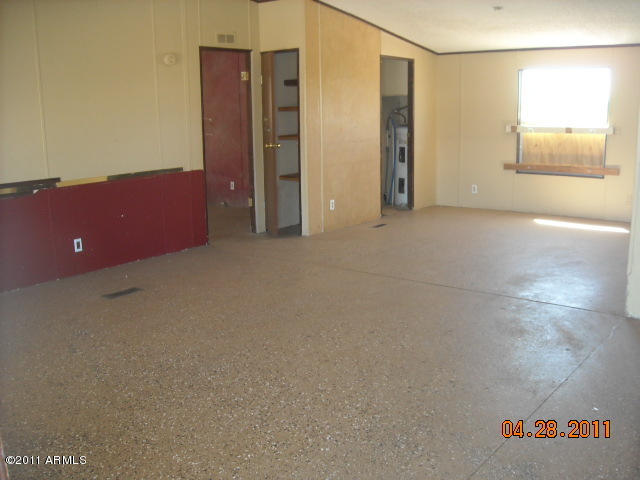 1932 South Winchester Road Apache Junction, AZ 85119 - Photo 3 of 5 Family