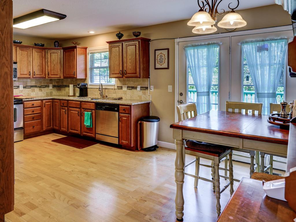 691 Walkers Bend Road Gray, TN 37615 - Photo 7 of 33 Photo 7