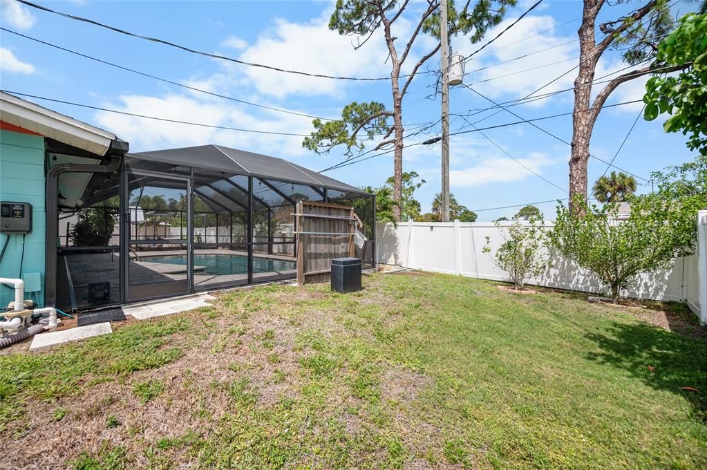 1132 Piedmont Road Venice, FL 34293 - Photo 39 of 52