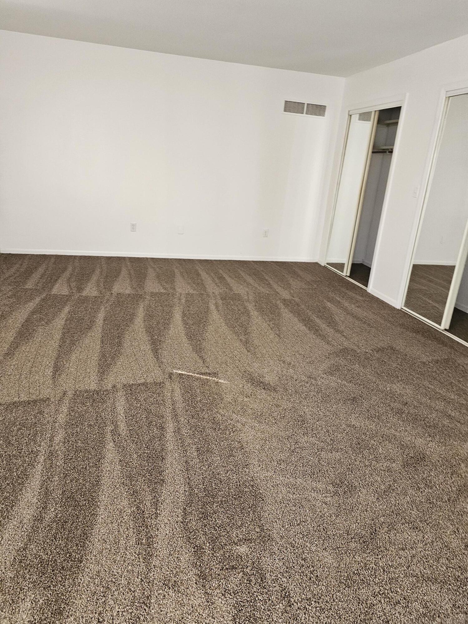 2536 Orchard Lane Flint, MI 48504 - Photo 13 of 24 20251020_162148