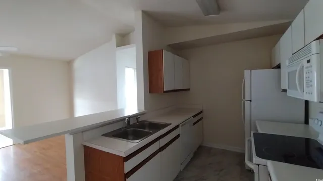 $1,300 | 2269J Essex Drive, Surfside Beach, SC 29575