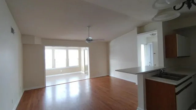 $1,300 | 2269J Essex Drive, Surfside Beach, SC 29575