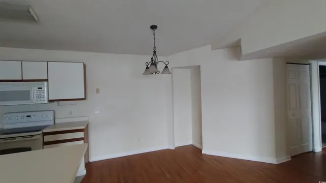 $1,300 | 2269J Essex Drive, Surfside Beach, SC 29575