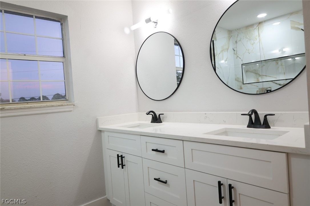 3906 28th Street Southwest Lehigh Acres, FL 33976 - Photo 19 of 31