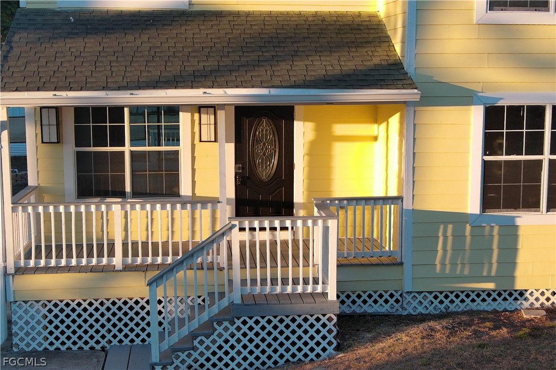 3906 28th Street Southwest Lehigh Acres, FL 33976 - Photo 2 of 31