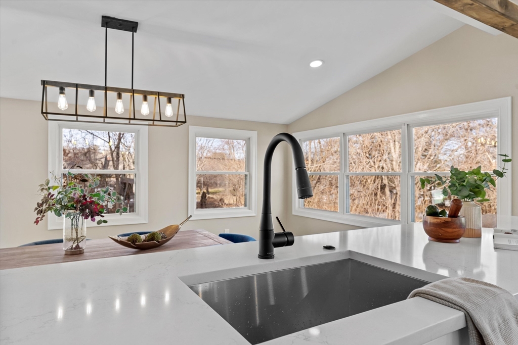 12 Samoset Road Peabody, MA 01960 - Photo 11 of 42 Gallery Image 11