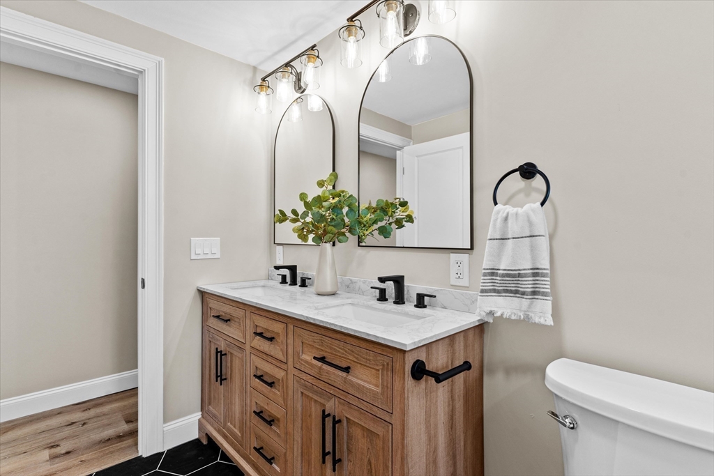 12 Samoset Road Peabody, MA 01960 - Photo 16 of 42 Gallery Image 16