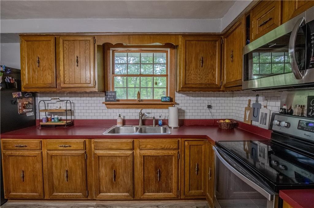 510 Mapletown Road Garards Fort, PA 15334 - Photo 39 of 47