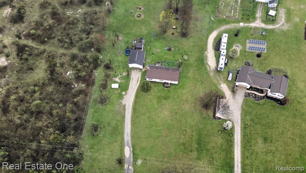 7841 Bergin Road Howell, MI 48843 - Photo 34 of 36 Gallery Image 34