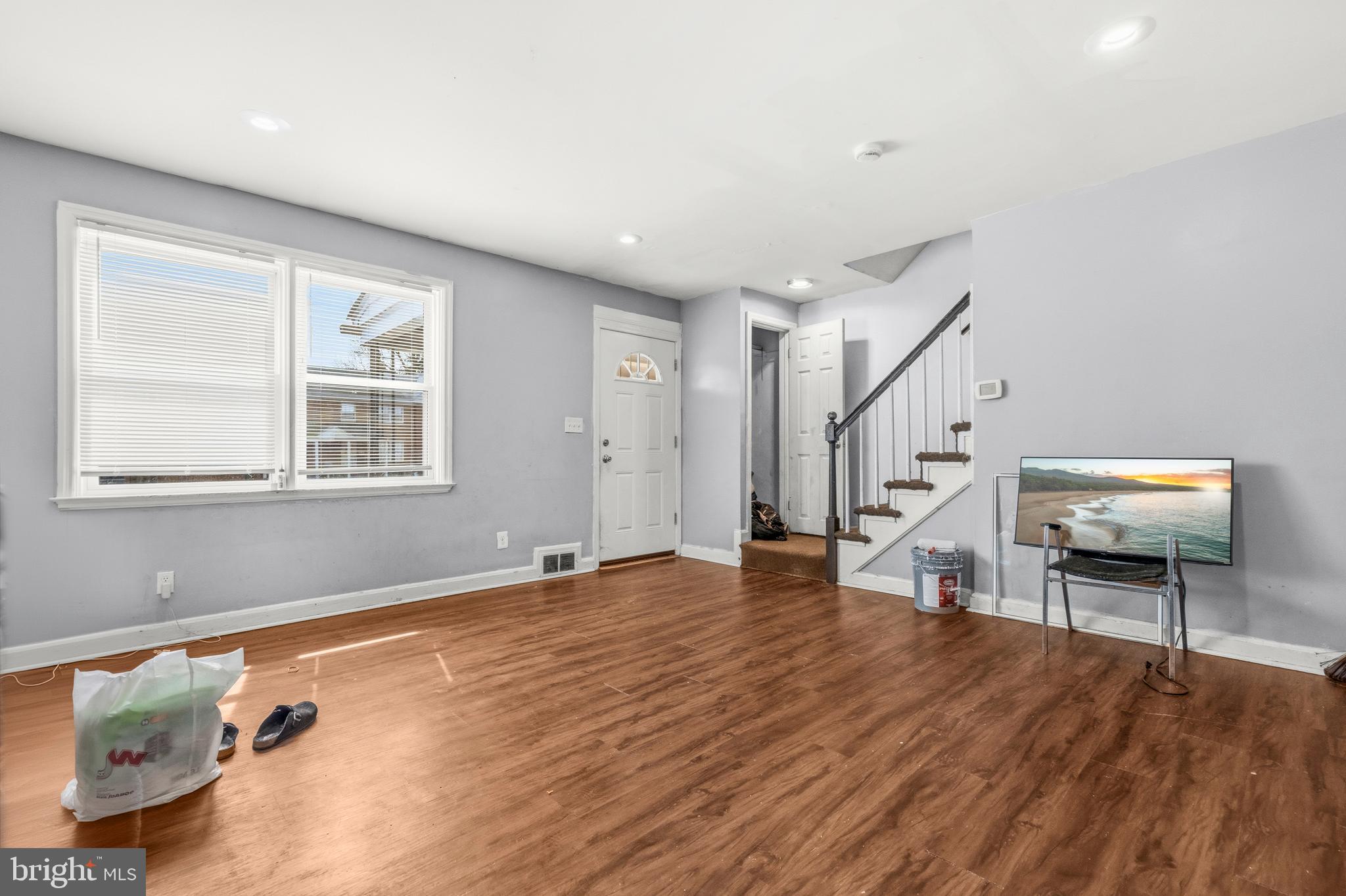 1636 Pentwood Road Baltimore, MD 21239 - Photo 5 of 24