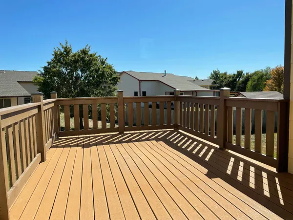 $325,000 | 1200 North Hamilton Circle, Derby, KS 67037