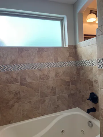 $325,000 | 1200 North Hamilton Circle, Derby, KS 67037