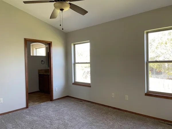$325,000 | 1200 North Hamilton Circle, Derby, KS 67037