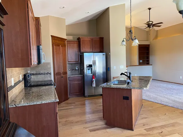 $325,000 | 1200 North Hamilton Circle, Derby, KS 67037