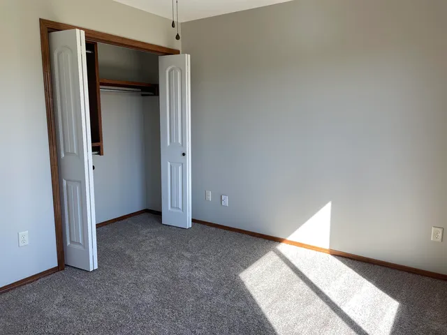 $325,000 | 1200 North Hamilton Circle, Derby, KS 67037