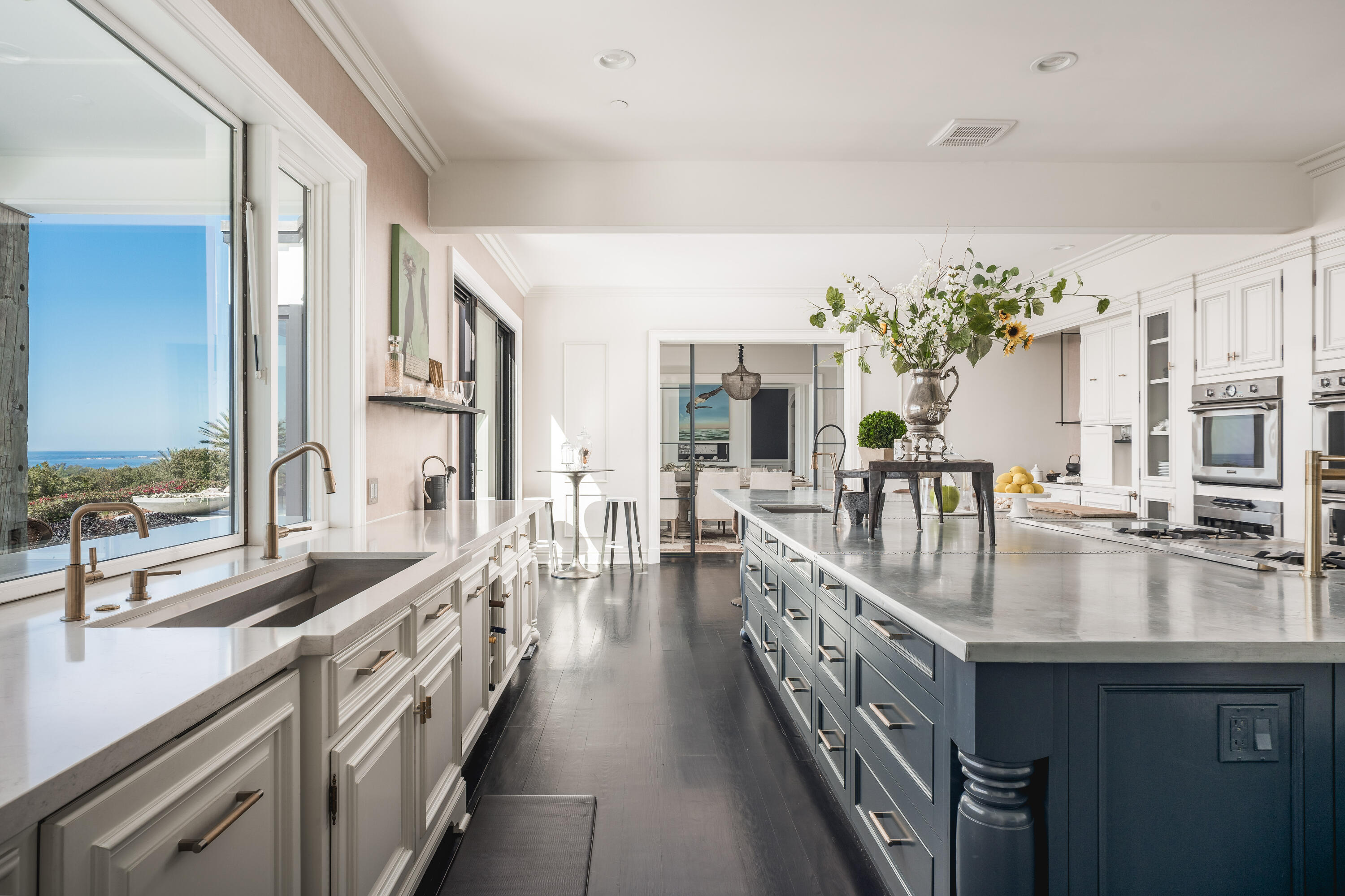 4265 Cresta Avenue Santa Barbara, CA 93110 - Photo 13 of 48 Kitchen
