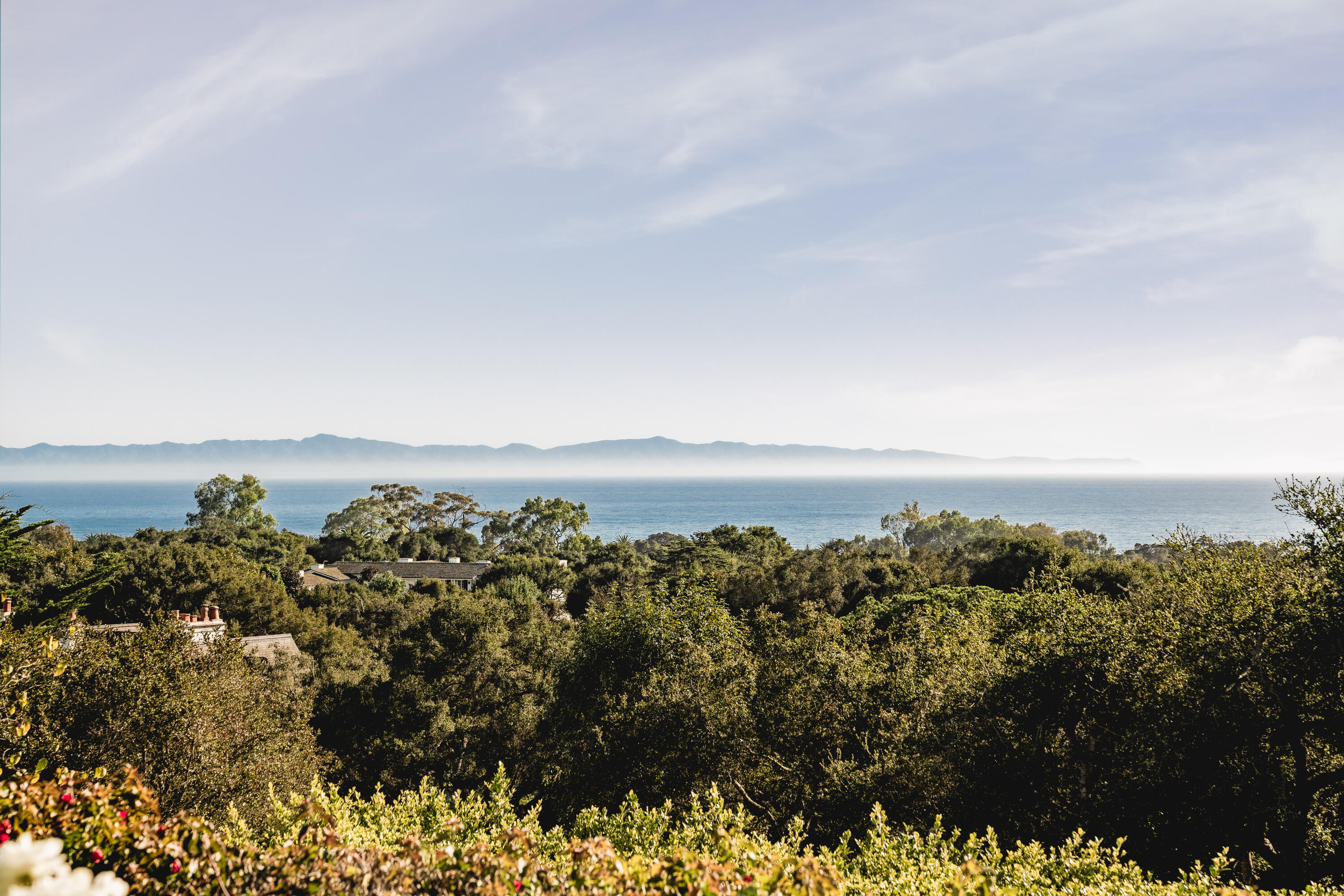 4265 Cresta Avenue Santa Barbara, CA 93110 - Photo 3 of 48 Island Views 4265 Cresta Ave