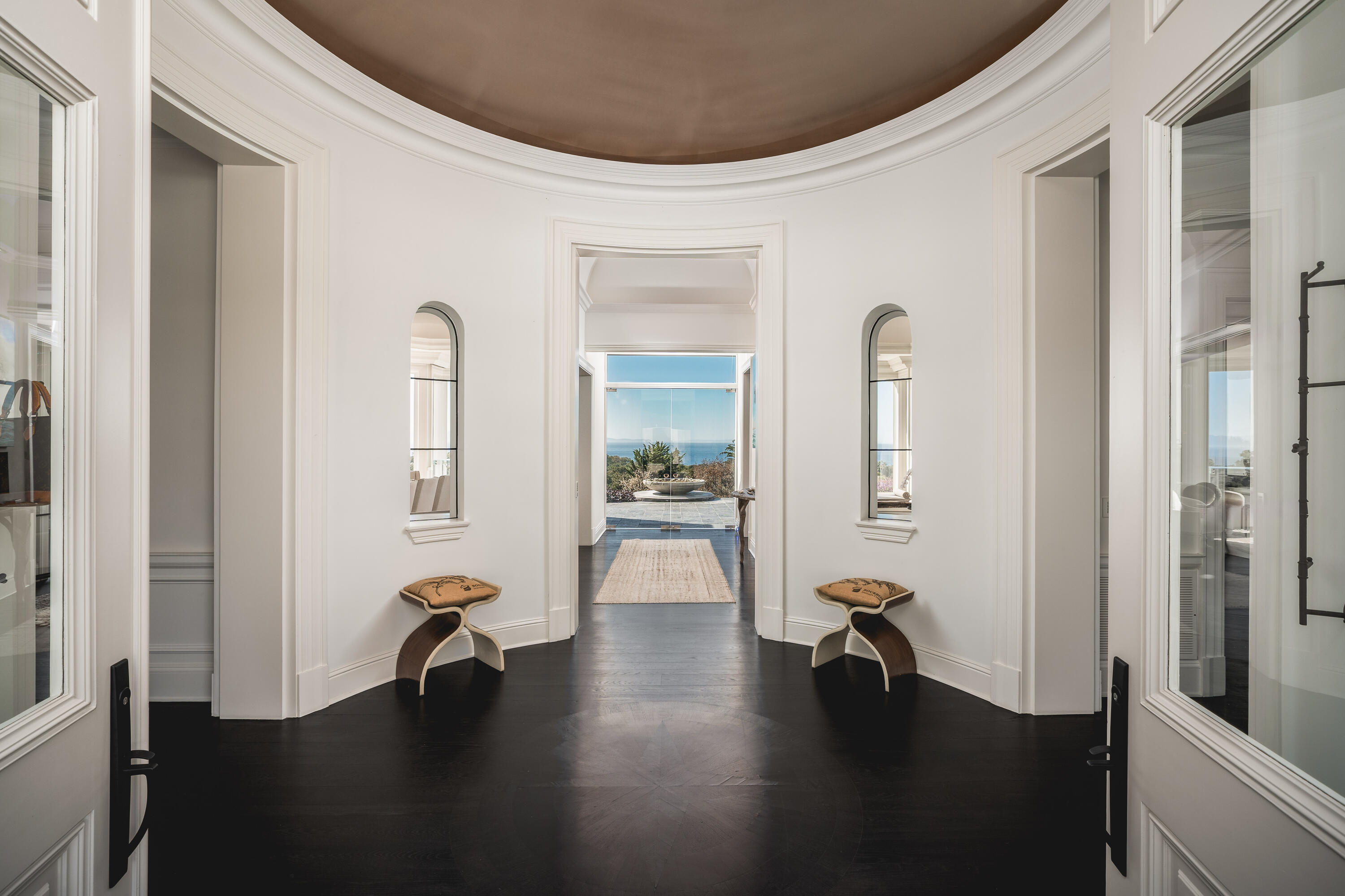 4265 Cresta Avenue Santa Barbara, CA 93110 - Photo 10 of 48 Interior Entry