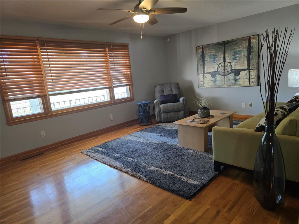 223 West 9th Street Fort Scott, KS 66701 - Photo 15 of 65