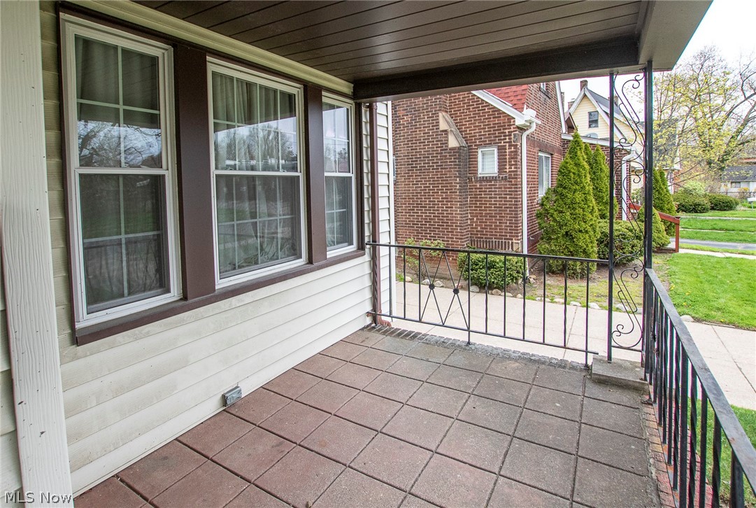 1040 Roanoke Road Cleveland Heights, OH 44121 - Photo 33 of 35